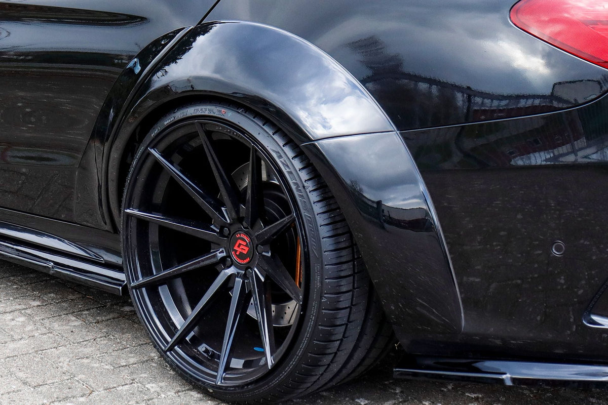 Widebodykit Radläufe für Mercedes C-Klasse W205 C63AMG+S T-Modell - Ingo Noak Tuning