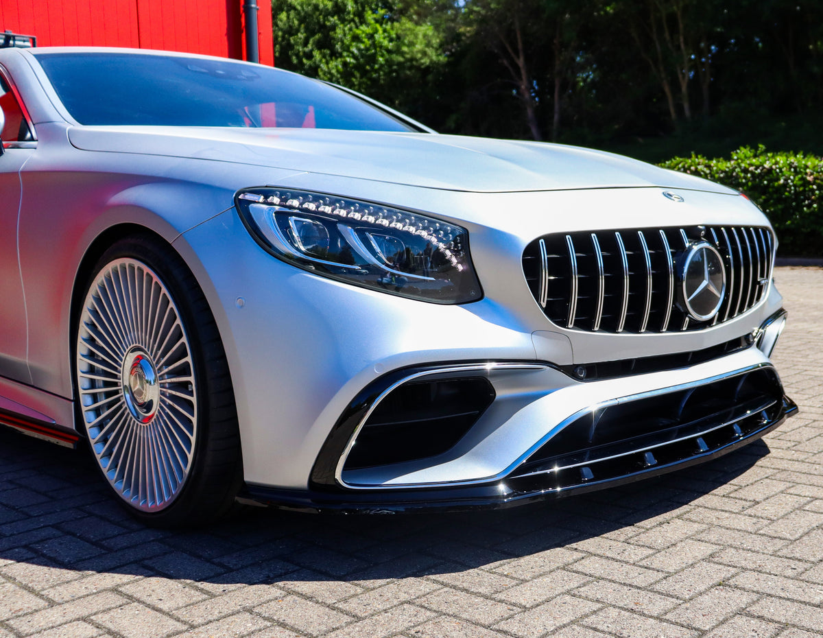 ABS Frontspoilerlippe für Mercedes S-Coupe AMG von Ingo Noak Tuning, sichtbar auf dem Fahrzeug.
