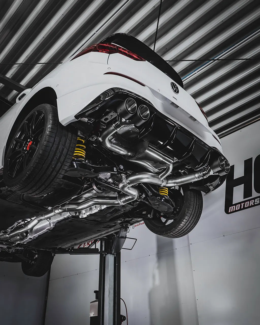 EGO-X Abgasanlage 3,5" / 89mm VW Golf 8 R 320/333PS