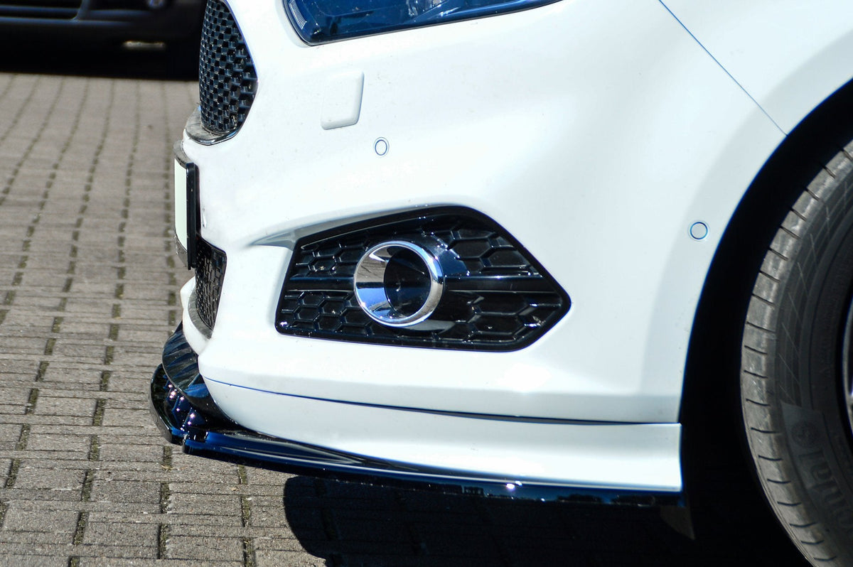 Frontspoilerlippe für Ford S-Max 2 ST-Line, Ingo Noak Tuning, passend für Modelljahre 2015-2019, sichtbare Spoilerlippe am Fahrzeug.