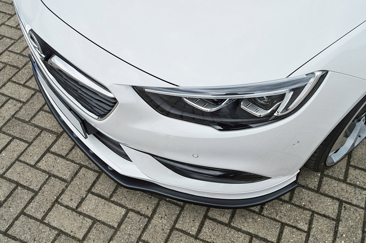 Ingo Noak Tuning Cuplippe für Opel Insignia B OPC Line ab 2017, schwarzes Kunststoff-Design, sichtbare Befestigungspunkte