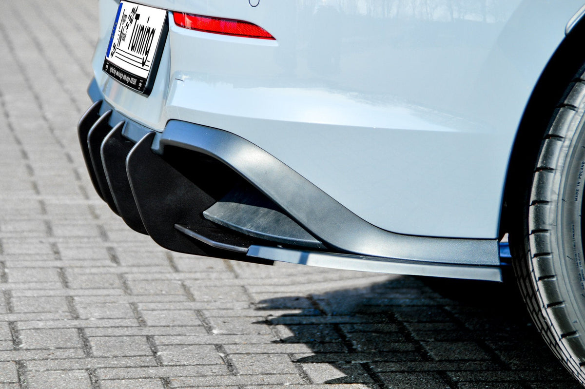 Gefräster Heckansatz mit Seitenteilen für VW Golf 8 GTD, Ingo Noak Tuning, aus hochwertigem Material, detailreiche Verarbeitung