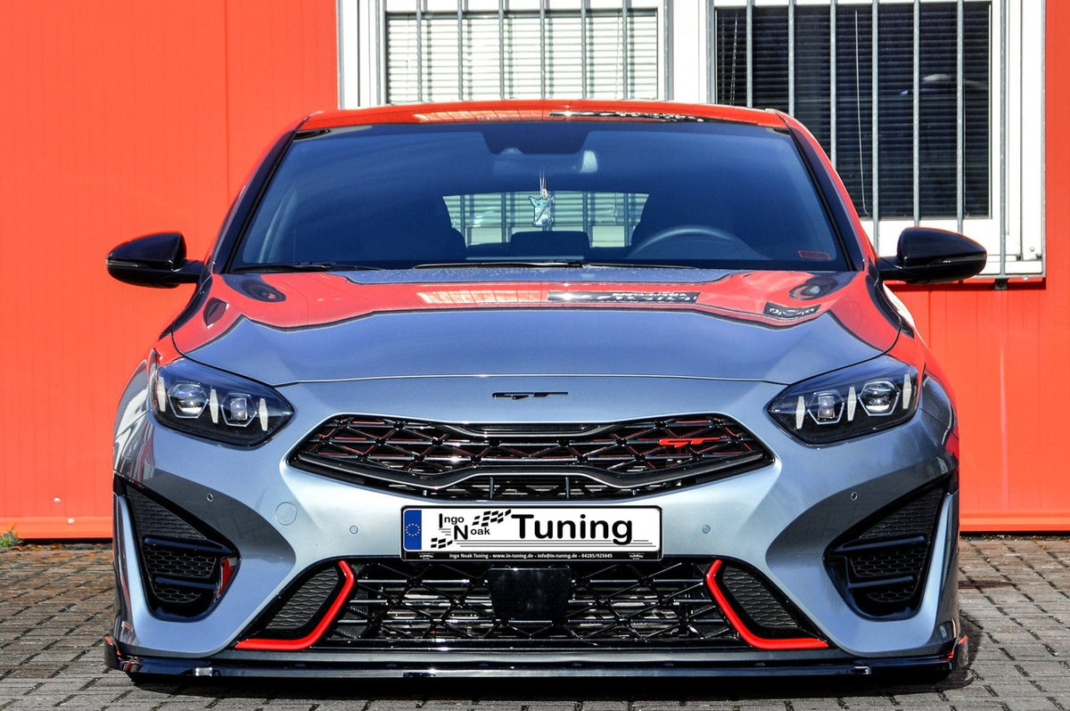 Bodykit für Kia Proceed GT CD Facelift 2021- von Ingo Noak Tuning, zeigt Frontstoßstange und Seitenschweller in schwarz
