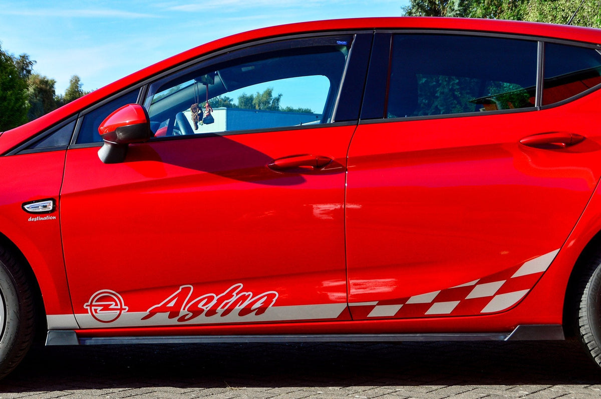 Seitenschweller mit Wing vorne und hinten für Opel Astra K