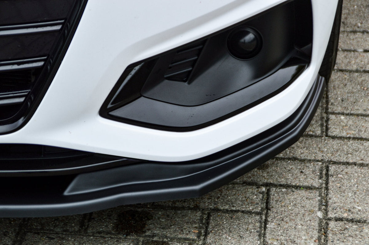 Frontspoilerlippe für Audi A4 B9 Facelift ab 2019, Ingo Noak Tuning, zeigt die aerodynamische Fahrzeugfront in Detail