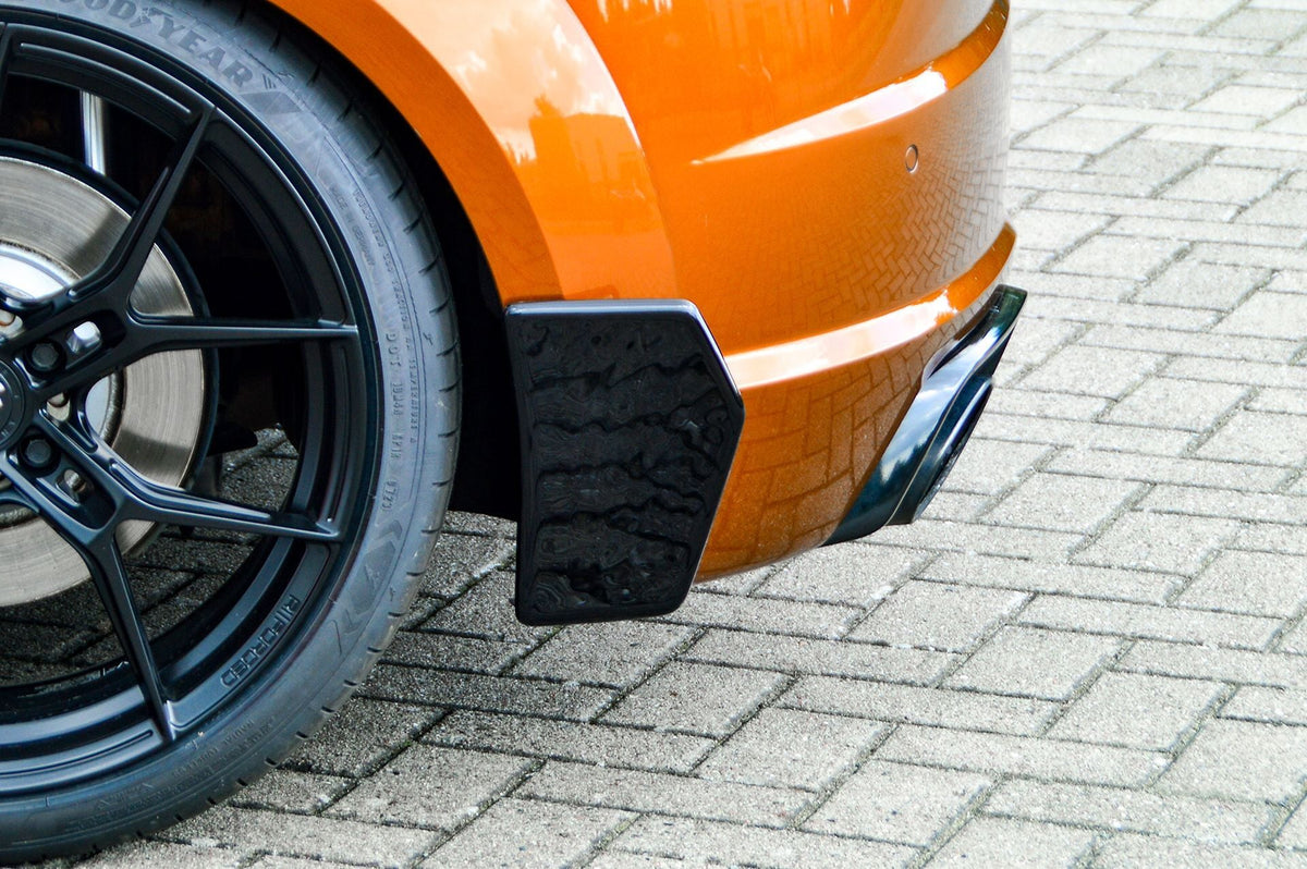 Hintere Seiten Flaps Flicks Satz aus ABS Kunststoff für Audi TT TTS TTRS 8S, in Originaloptik, von Ingo Noak Tuning