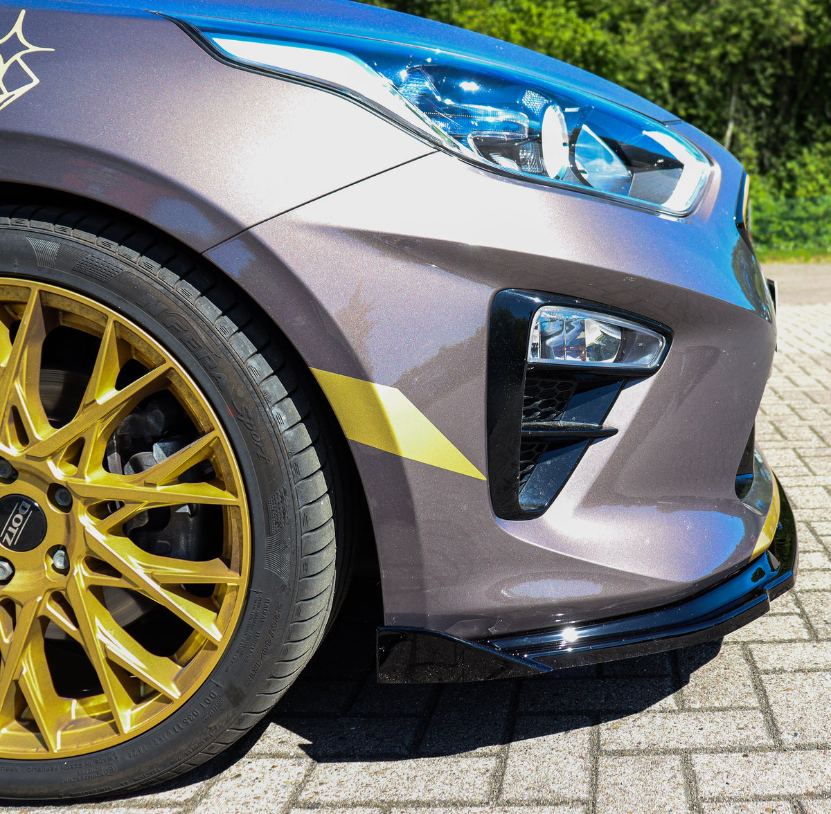 Kia Ceed CD Frontspoilerlippe mit Wing, schwarz, aus ABS, von Ingo Noak Tuning, für sportliches Design und verbesserten Luftfluss